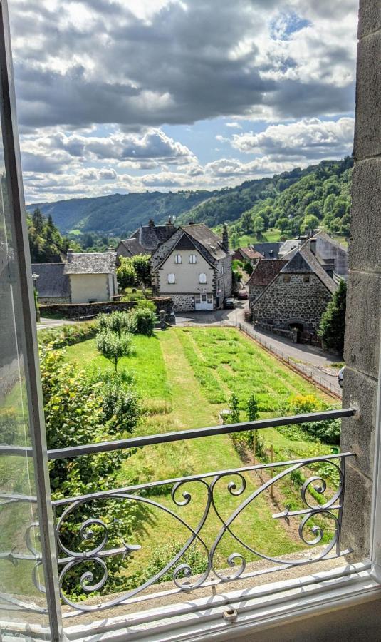 La Maison Normande Saint-Cirgues-de-Jordanne Luaran gambar